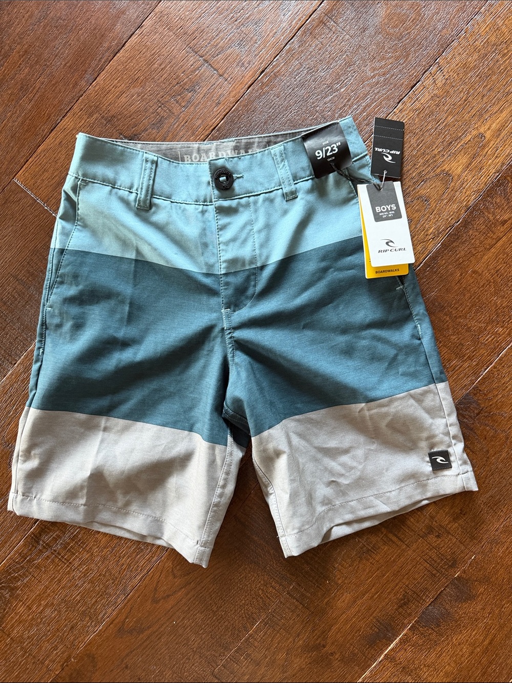 Rip Curl NWT Jackson Panel Boys Boardwalks Shorts Size 9/23” New
